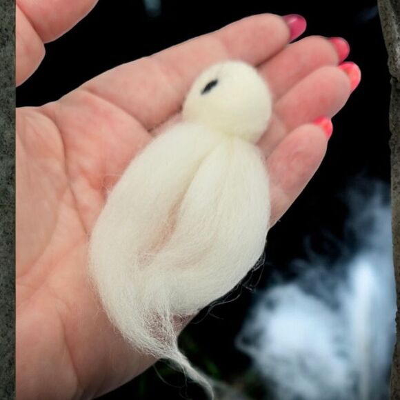 Adopt a Ghost Gift Box Novelty Spooky Halloween Gothic Fun Unique BFF Present - Picture 3 of 8